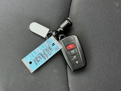 Used 2022 Toyota Corolla LE w/ Carpet Mat Package (TMS) FWD image 23