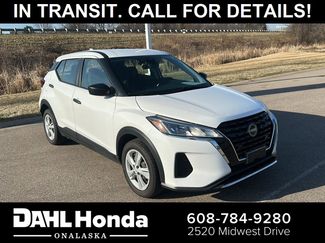 Used 2022 Nissan Kicks S video 1