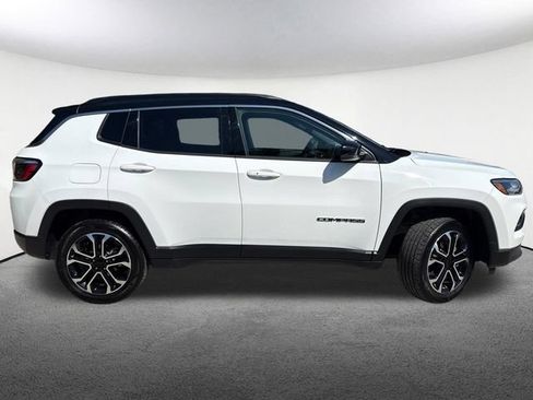 Used 2023 Jeep Compass Limited AWD/4WD image 15