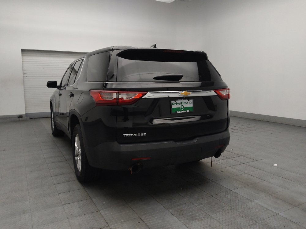 Used 2021 Chevrolet Traverse LS FWD image 5