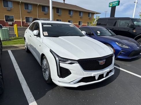 Used 2021 Cadillac CT4 Premium Luxury AWD/4WD image 2
