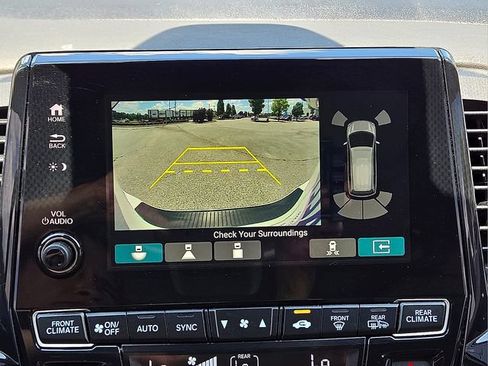 Used 2023 Honda Odyssey Touring image 20