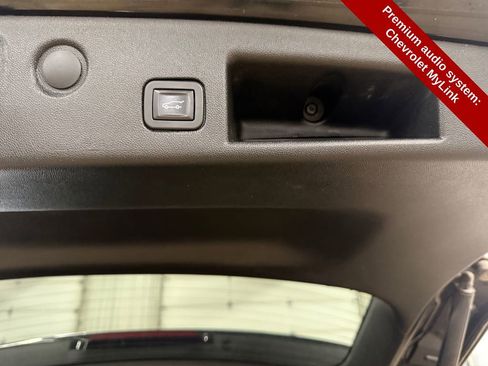 Used 2019 Chevrolet Equinox LT image 34