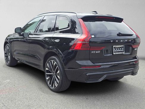 Used 2026 Volvo XC60 B5 Ultra w/ Protection Package Premier AWD/4WD image 5