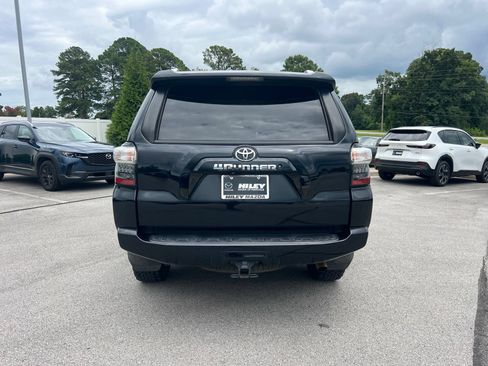 Used 2015 Toyota 4Runner SR5 RWD image 8