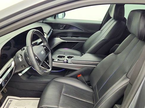 Used 2023 Cadillac Lyriq AWD image 19