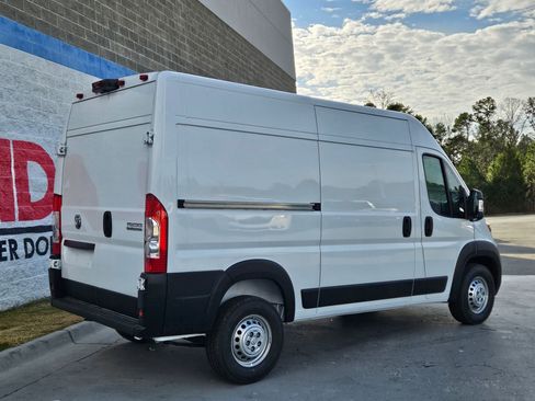 New 2026 RAM ProMaster 1500 w/ Convenience Group FWD image 7