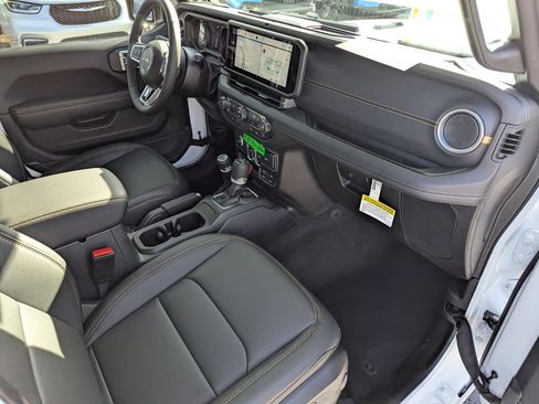 New 2026 Jeep Wrangler Sahara image 33