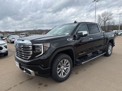 New 2026 GMC Sierra 1500 Denali w/ Technology Package AWD/4WD image 10