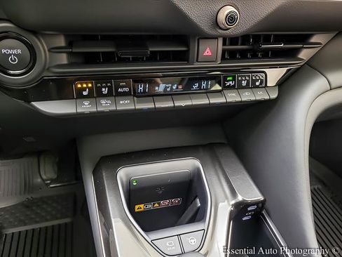 New 2026 Toyota Crown Platinum image 20