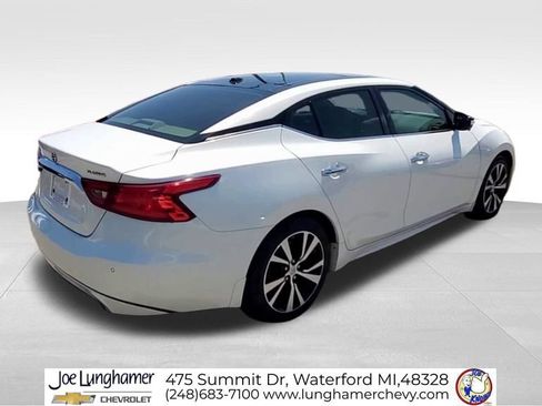 Used 2017 Nissan Maxima Platinum FWD image 9