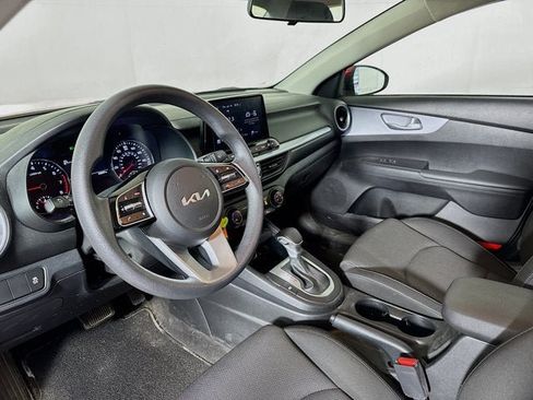 Used 2023 Kia Forte LXS FWD image 9