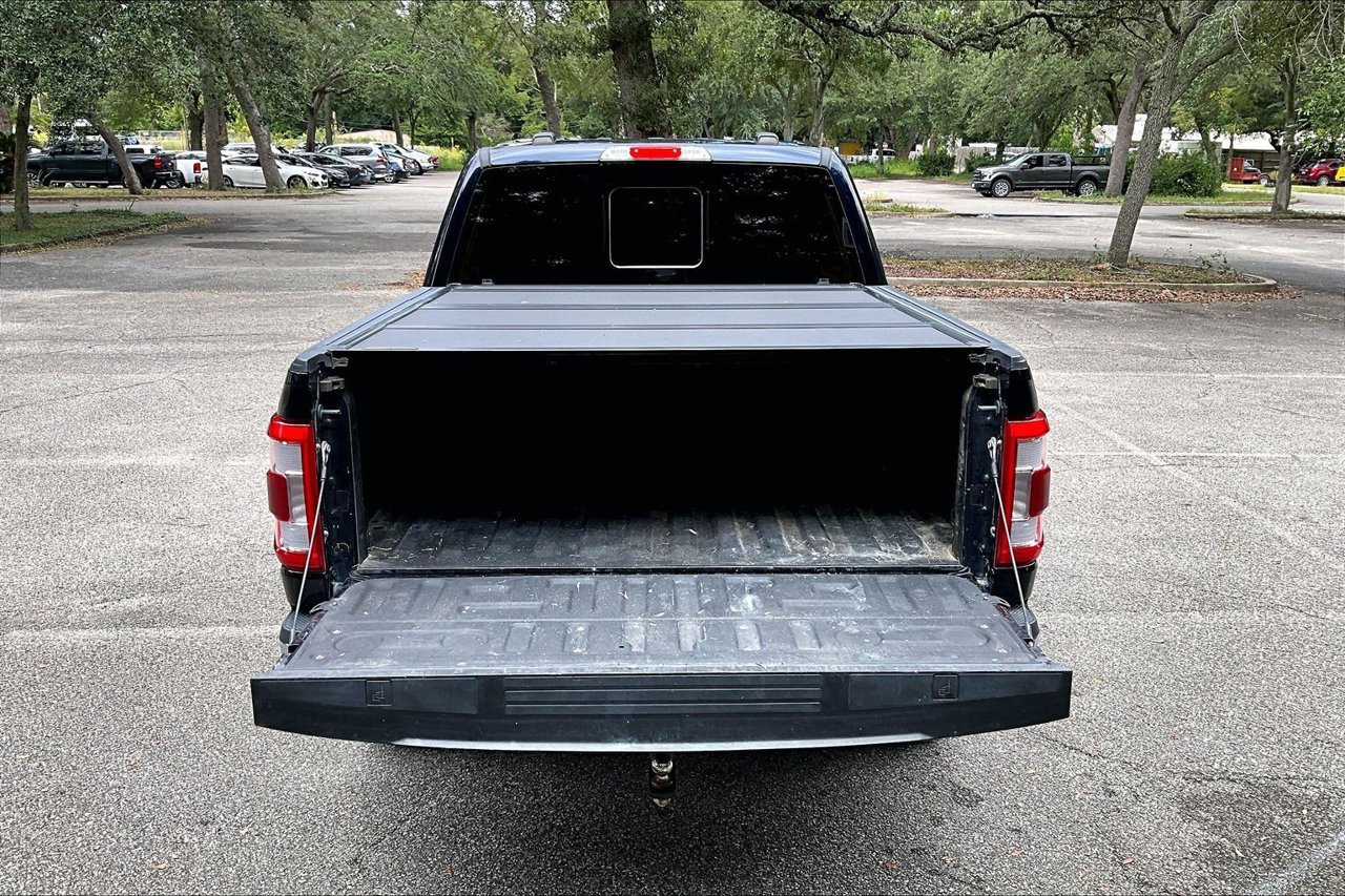Used 2022 Ford F150 Lariat w/ Equipment Group 502A High AWD/4WD image 35