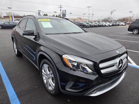 Used 2017 Mercedes-Benz GLA 250 image 1
