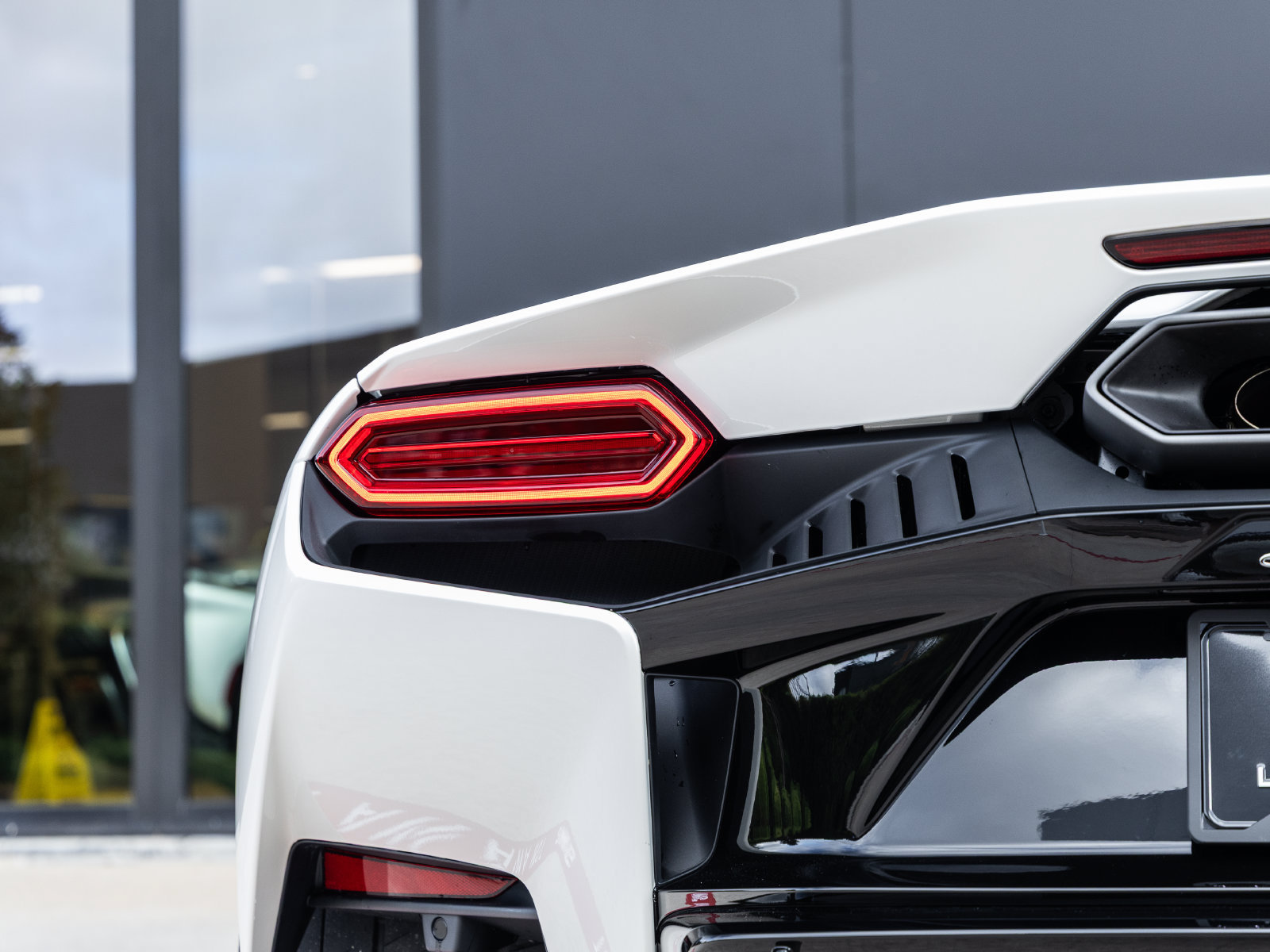 Used 2026 Lamborghini Temerario AWD/4WD image 12