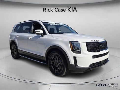 Certified 2022 Kia Telluride EX w/ EX Premium Package image 9