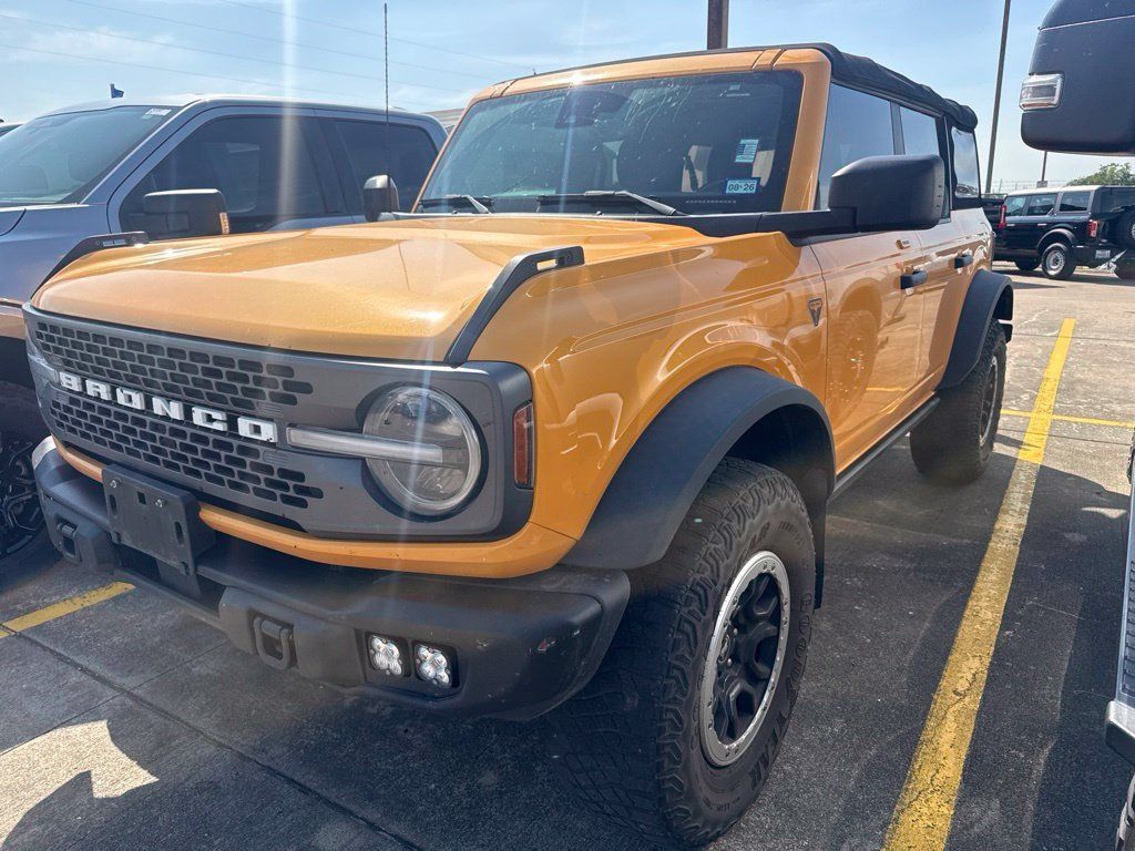 Used 2022 Ford Bronco Badlands w/ Sasquatch Package AWD/4WD image 1