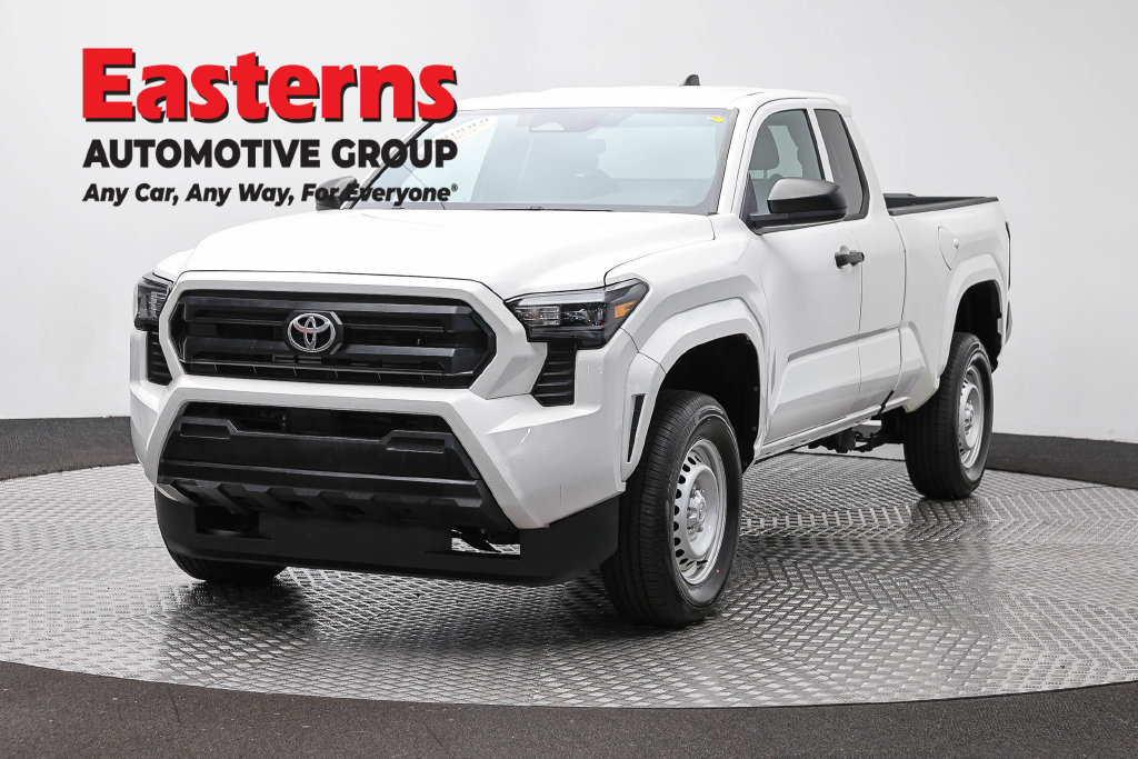 Used 2024 Toyota Tacoma SR RWD image 1