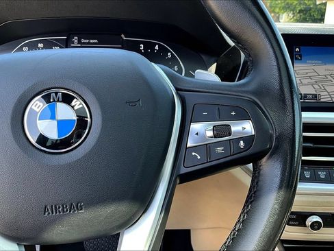 Used 2021 BMW 330i Sedan w/ Convenience Package RWD image 11