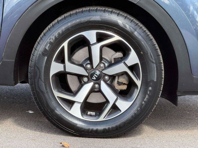 Used 2020 Kia Sportage LX FWD image 9