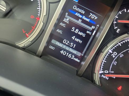 Certified 2024 Toyota 4Runner Limited image 34