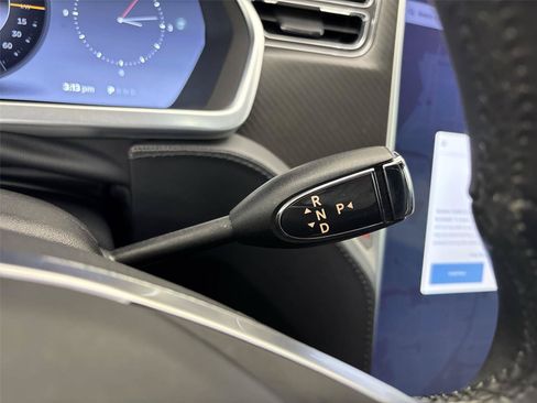 Used 2013 Tesla Model S Performance RWD image 31