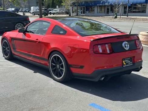 Used 2012 Ford Mustang Boss 302 w/ Boss 302 Accessory Pkg image 12
