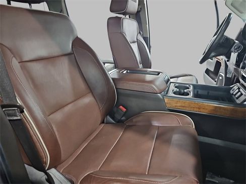 Used 2015 Chevrolet Silverado 3500 High Country w/ Duramax Plus Package image 10