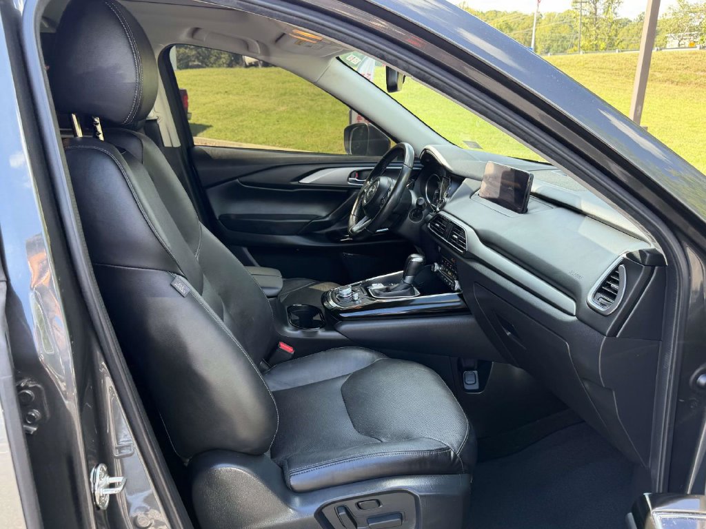 Used 2021 MAZDA CX-9 Touring w/ Touring Premium Package FWD image 12