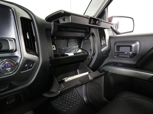 Used 2017 Chevrolet Silverado 1500 LT w/ All Star Edition AWD/4WD image 38