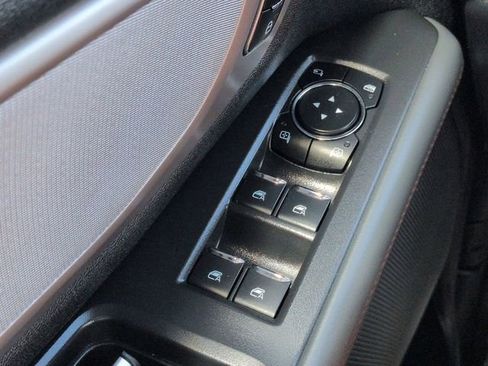 Certified 2025 Ford Expedition Active AWD/4WD image 24
