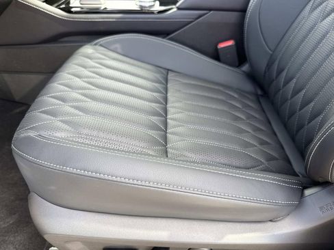 New 2026 Mitsubishi Outlander SEL image 27