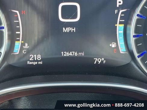 Used 2020 Chrysler Pacifica Limited FWD image 20