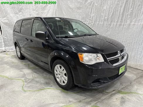 Used 2017 Dodge Grand Caravan SE w/ Power Window Group image 2