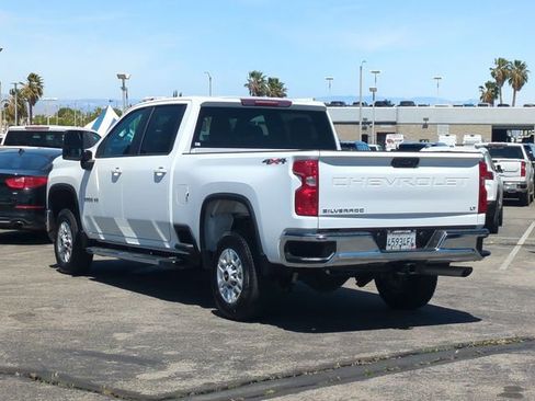 Used 2025 Chevrolet Silverado 2500 LT w/ Convenience Package AWD/4WD image 6