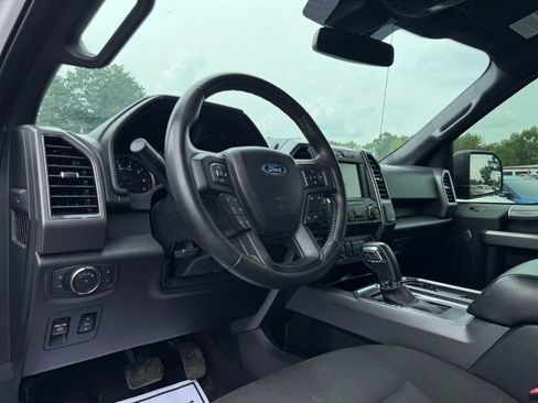 Used 2019 Ford F150 XLT w/ Equipment Group 302A Luxury AWD/4WD image 14