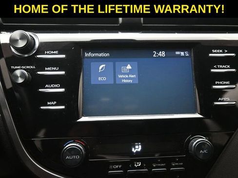 Used 2019 Toyota Camry SE image 26