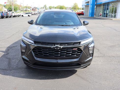 New 2026 Chevrolet Trax RS FWD image 24