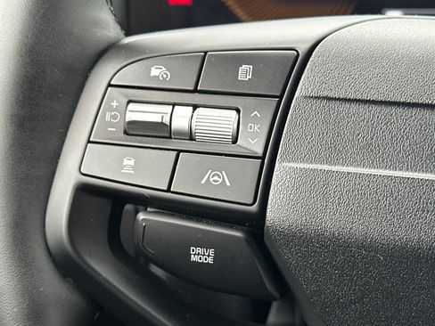 Used 2026 Kia Sportage EX FWD image 10