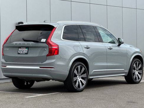 Used 2025 Volvo XC90 T8 Plus w/ Protection Package Premier AWD/4WD image 5