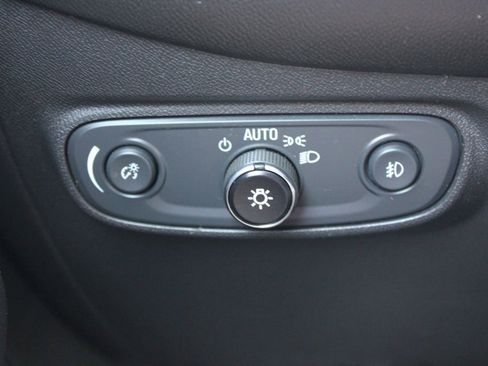 Used 2021 Chevrolet Equinox LT AWD/4WD image 40