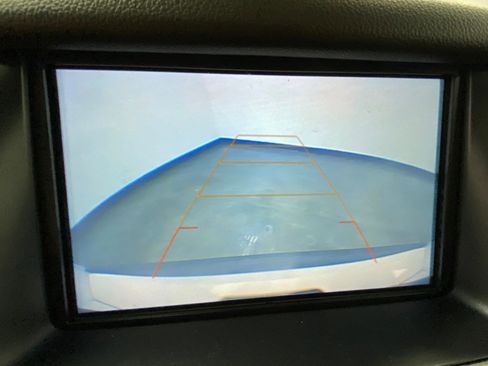 Used 2019 Chevrolet Tahoe LT w/ LT Signature Package image 32