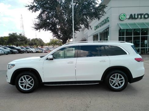 Used 2020 Mercedes-Benz GLS 450 4MATIC image 10