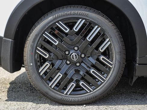 New 2026 Nissan Leaf Platinum+ image 12