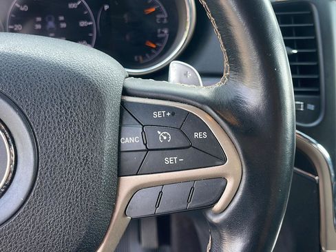 Used 2016 Jeep Grand Cherokee Limited AWD/4WD image 21