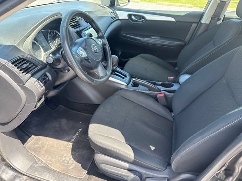 Used 2019 Nissan Sentra S FWD image 10