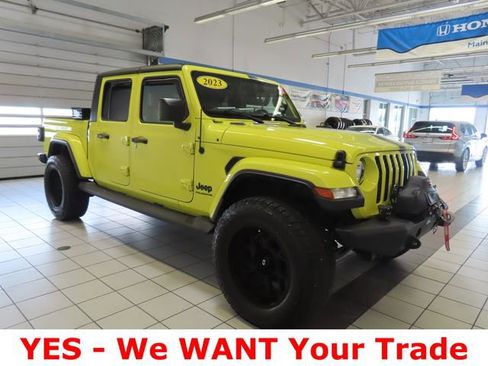 Used 2023 Jeep Gladiator Sport AWD/4WD image 15