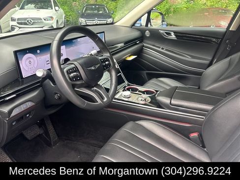 Used 2025 Genesis GV80 2.5T Standard AWD/4WD image 11