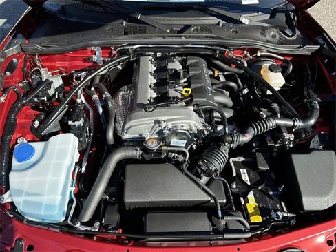 New 2025 MAZDA MX-5 Miata Grand Touring image 28