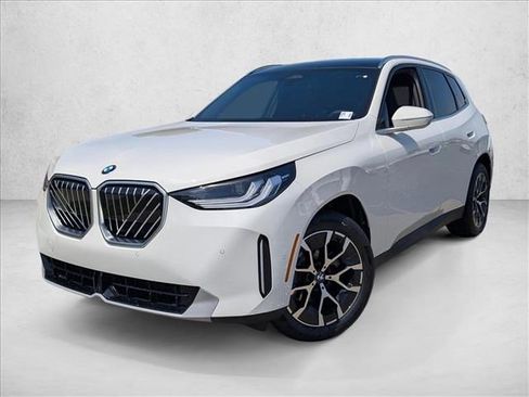 Used 2025 BMW X3 xDrive30i w/ Convenience Package image 1